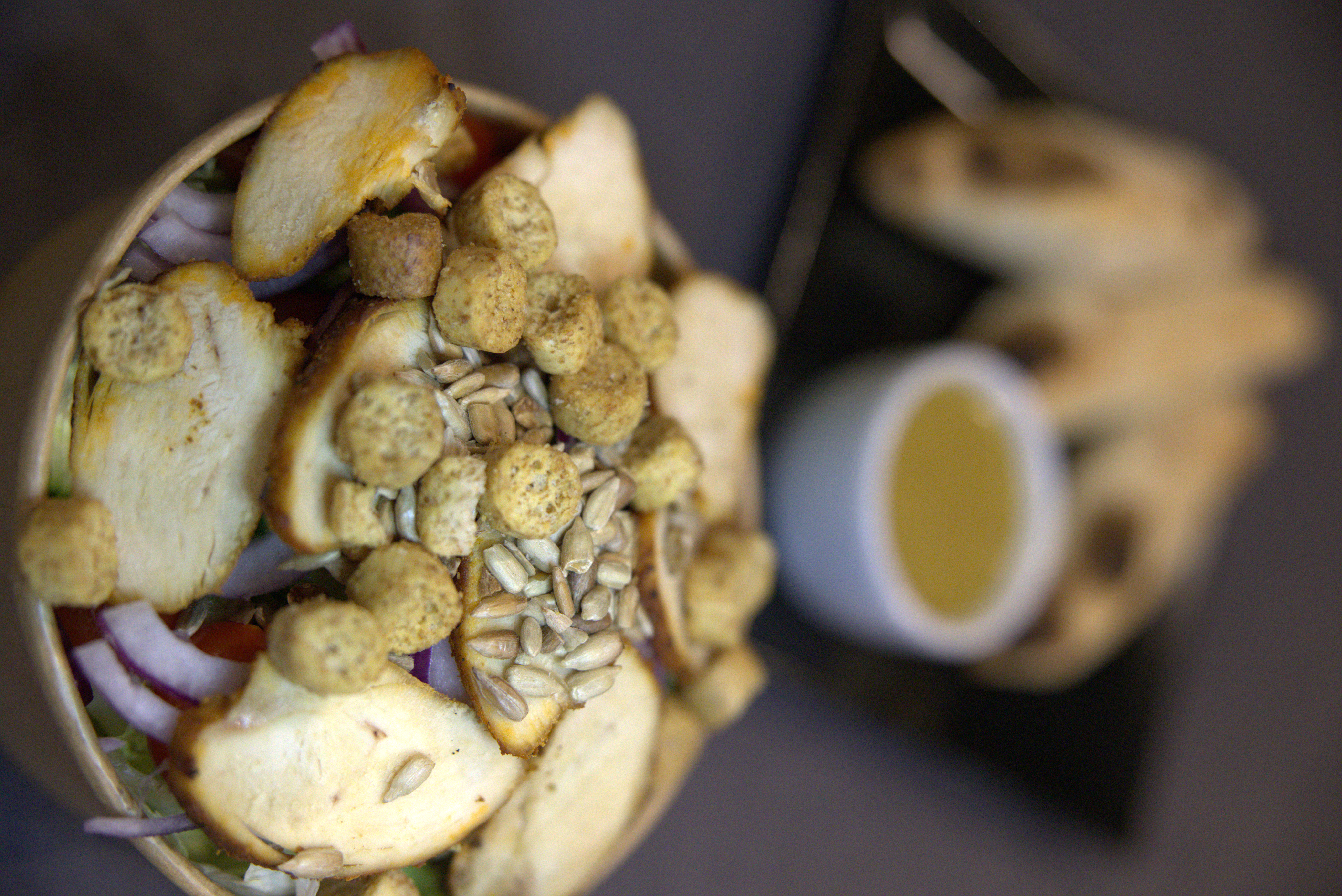 Sałatka z kurczakiem 250g