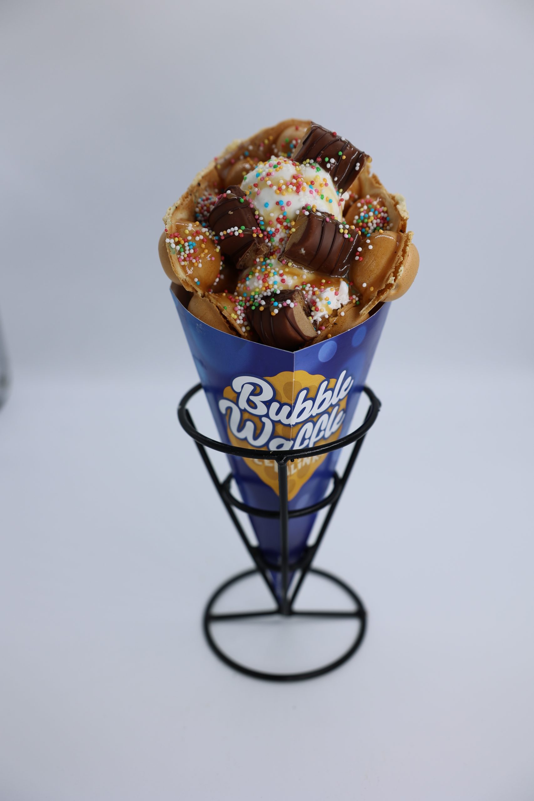 Gofr Kinder Bueno z lodami 230g